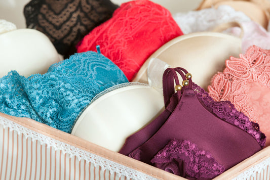 THE 8 ESSENTIAL BRAS YOU NEED FOR YOUR CUPBOARD