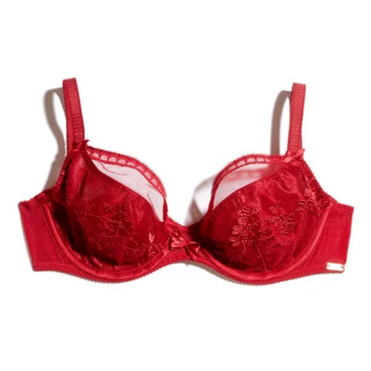 Discover bras Size 90C to create the cleavage of your dreams